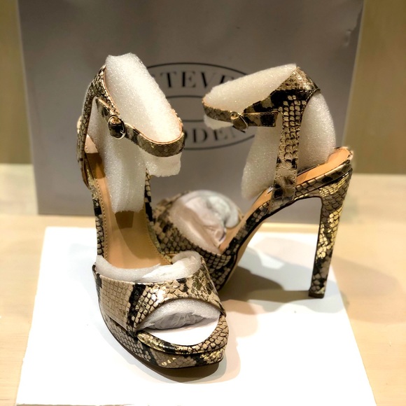 Steve Madden Women’s shoes size 9 - Picture 3 of 3